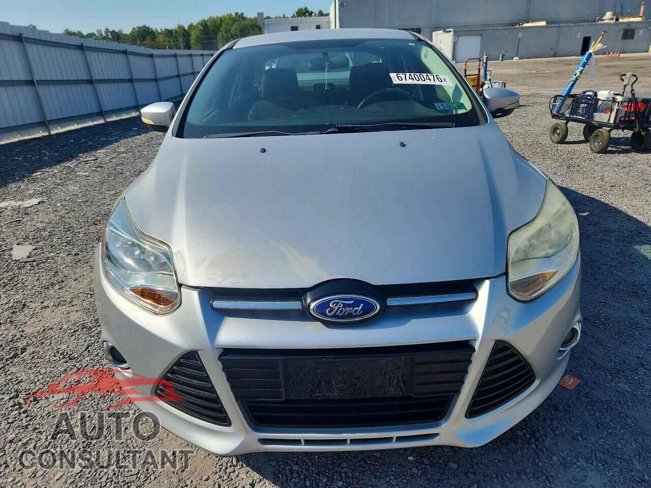 FORD FOCUS 2014 - 1FADP3F29EL105025