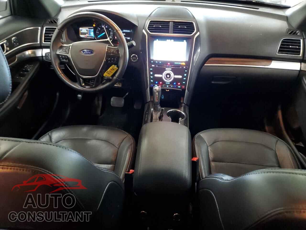 FORD EXPLORER 2017 - 1FM5K8F86HGE37995