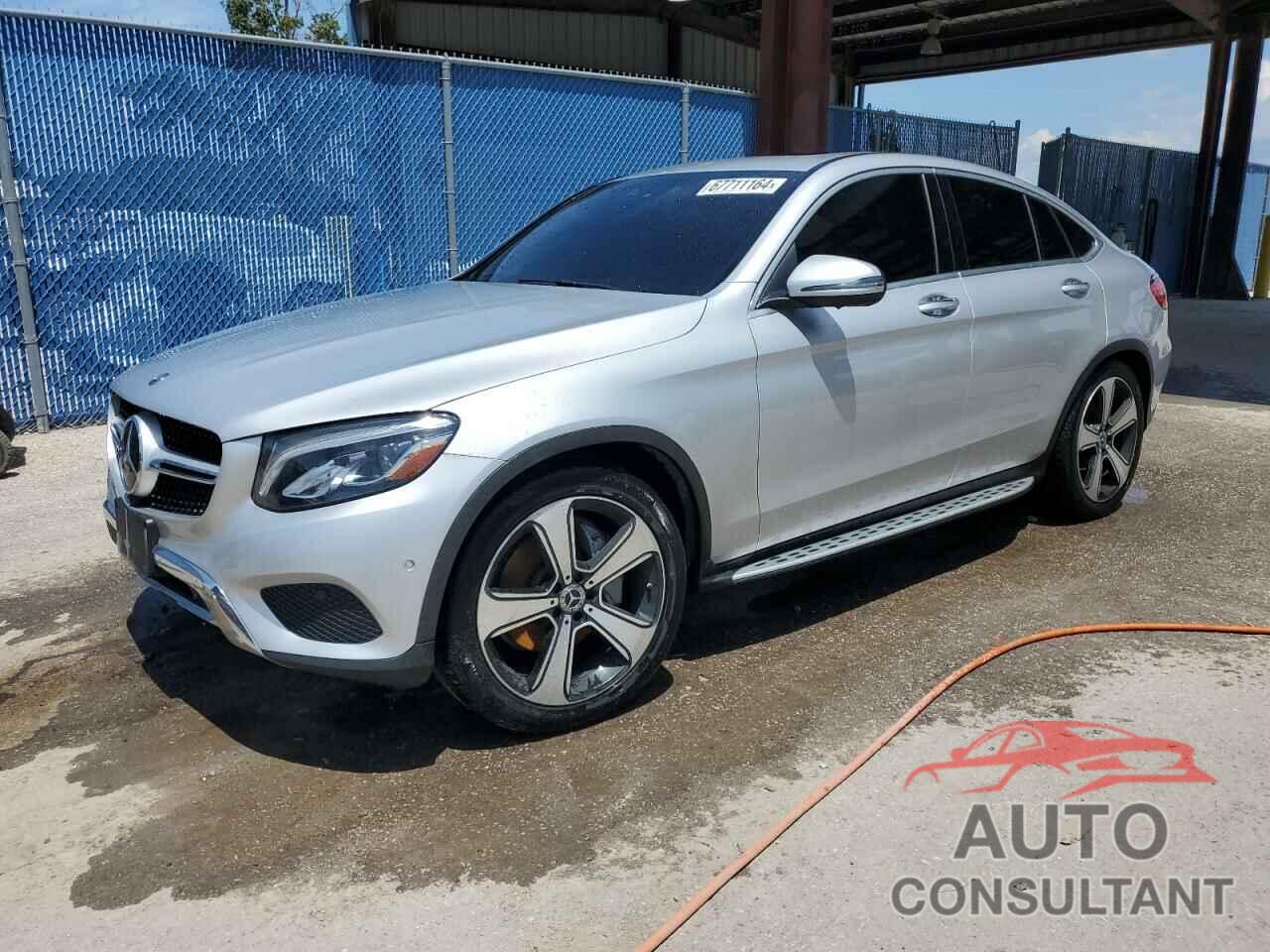 MERCEDES-BENZ GLC-CLASS 2018 - WDC0J4KB2JF392622