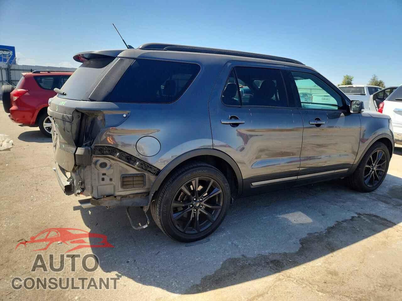 FORD EXPLORER 2018 - 1FM5K7D89JGA36203