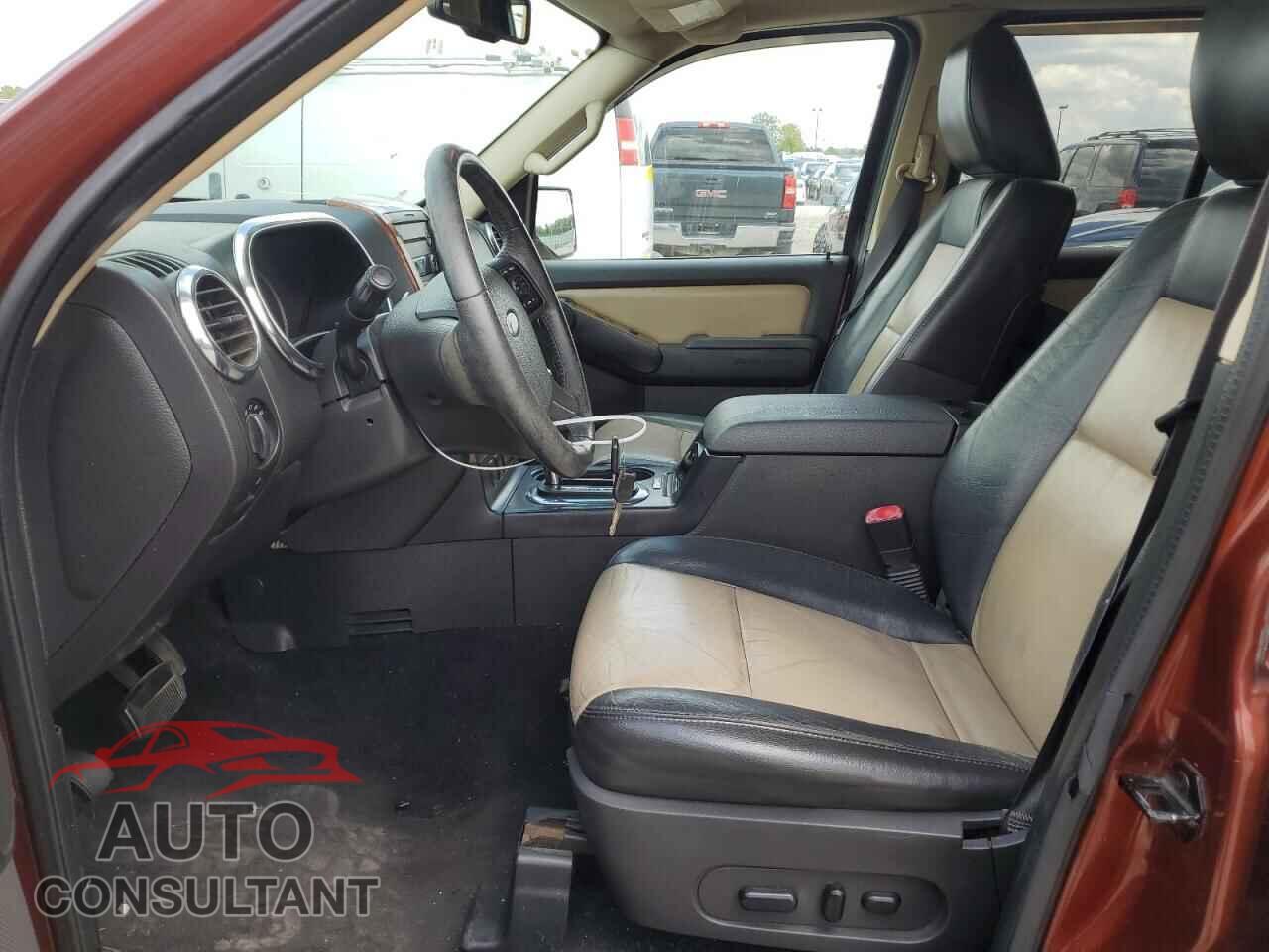 FORD EXPLORER 2010 - 1FMEU7EEXAUA55181