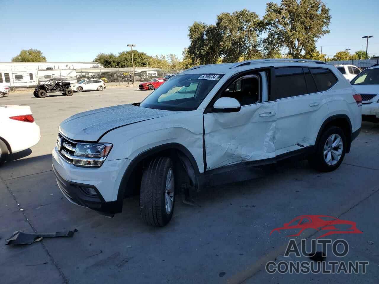 VOLKSWAGEN ATLAS 2018 - 1V2DR2CA6JC539647