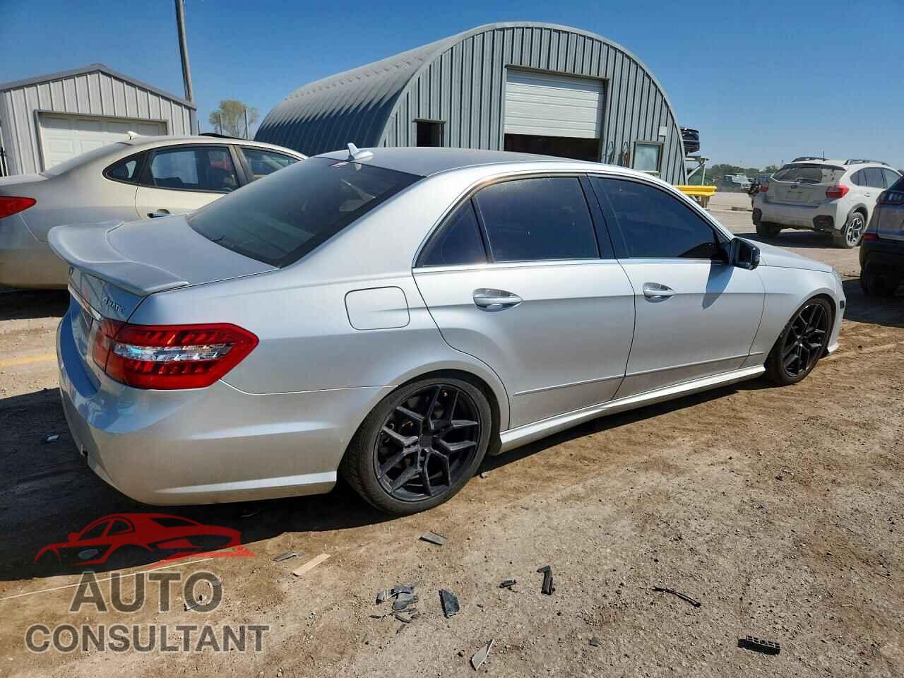 MERCEDES-BENZ E-CLASS 2011 - WDDHF9AB7BA349746