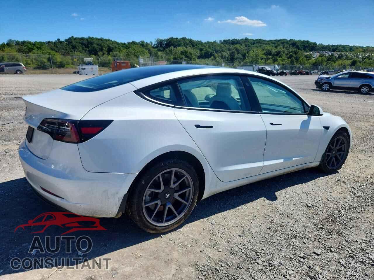 TESLA MODEL 3 2023 - 5YJ3E1EA6PF382424