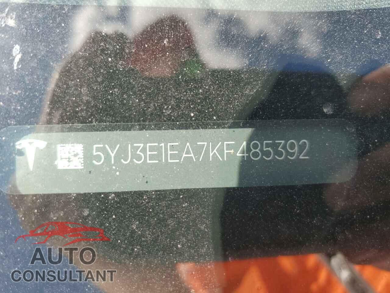 TESLA MODEL 3 2019 - 5YJ3E1EA7KF485392