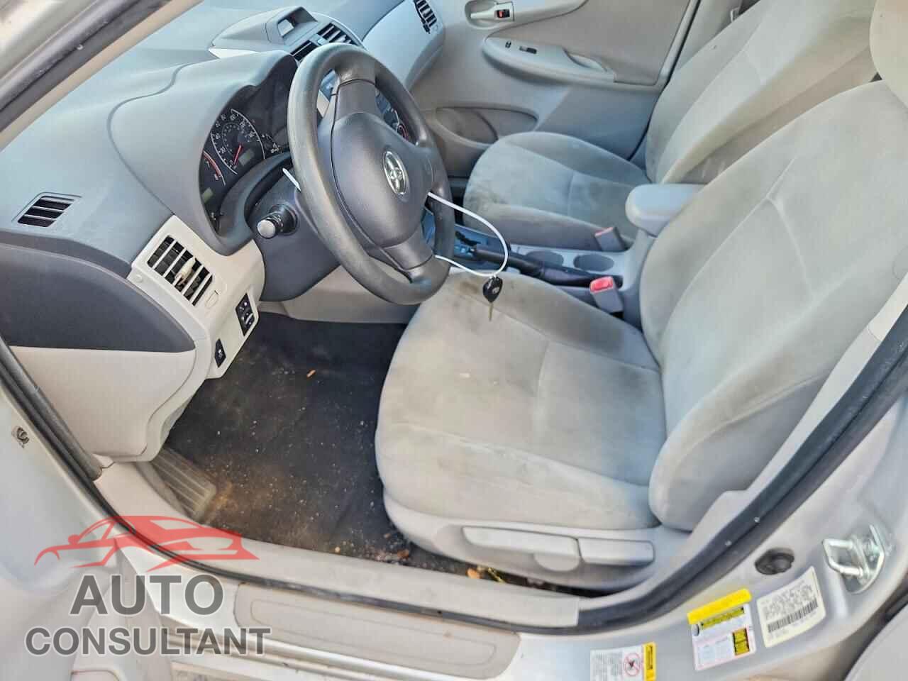 TOYOTA COROLLA 2013 - 5YFBU4EE9DP114132