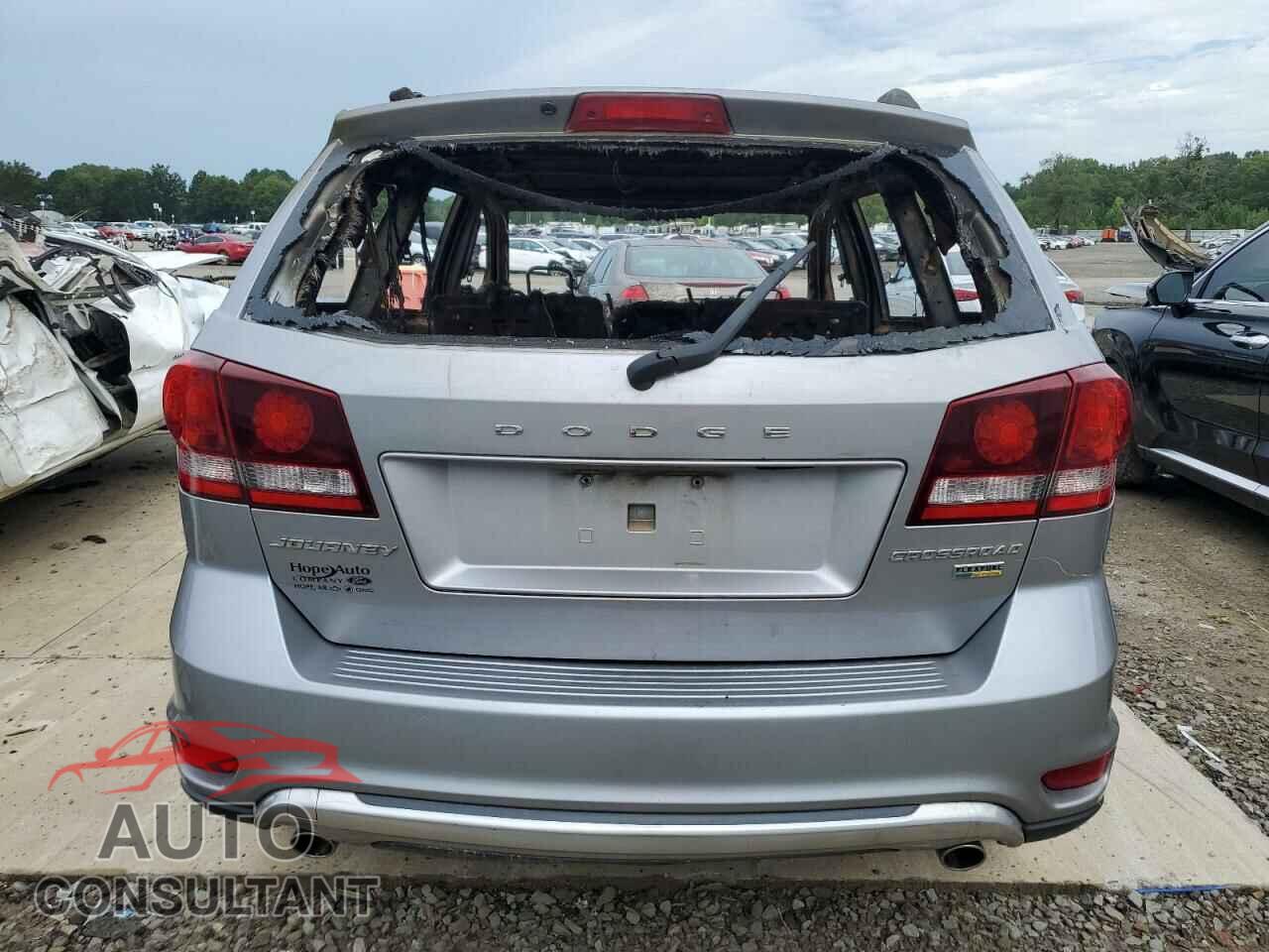 DODGE JOURNEY 2017 - 3C4PDCGG4HT590046