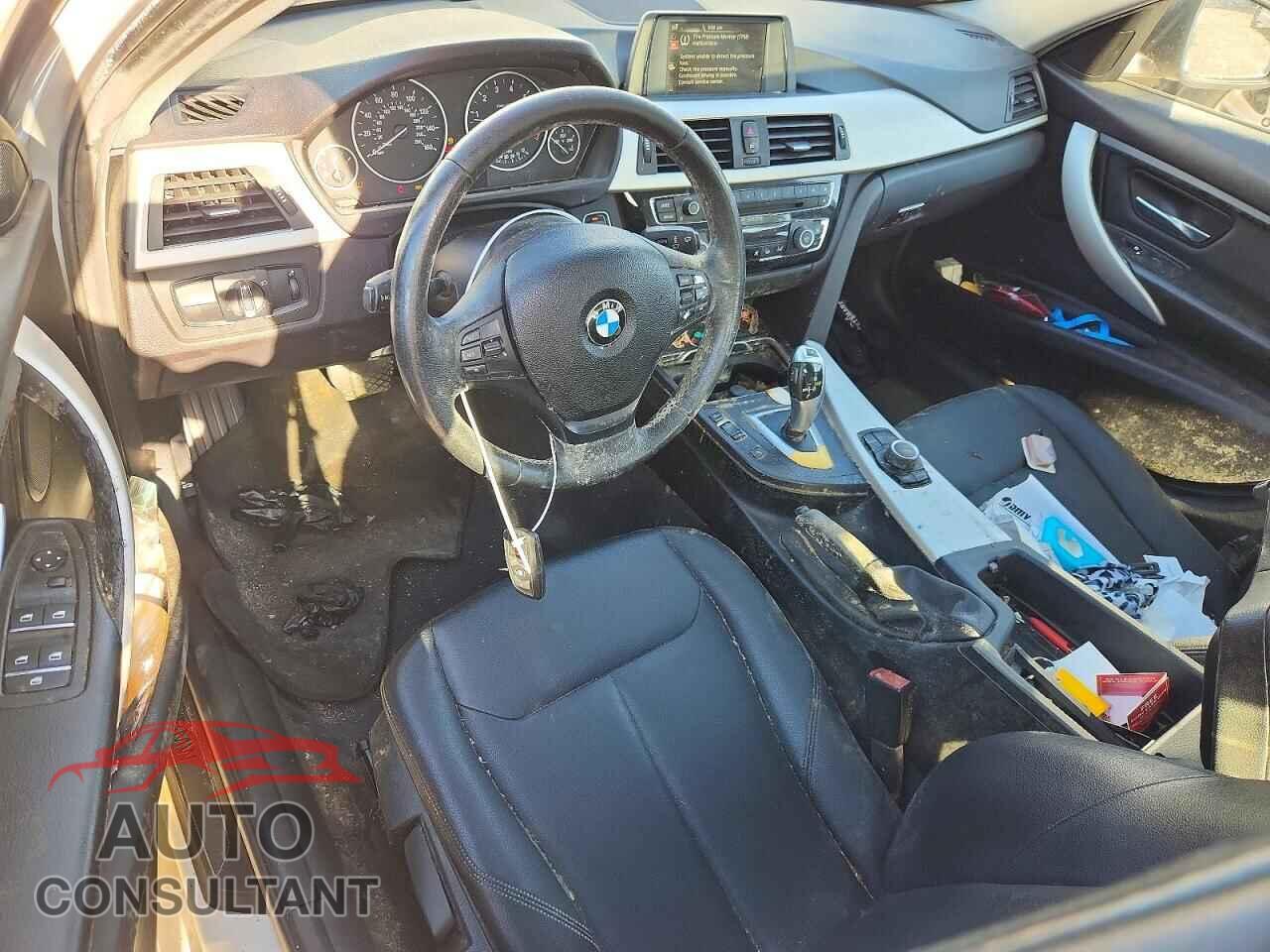 BMW 3 SERIES 2016 - WBA8E5G56GNU21587