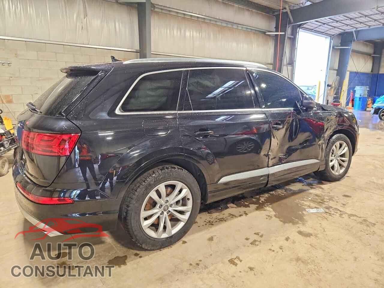 AUDI Q7 2019 - WA1AHAF79KD024102