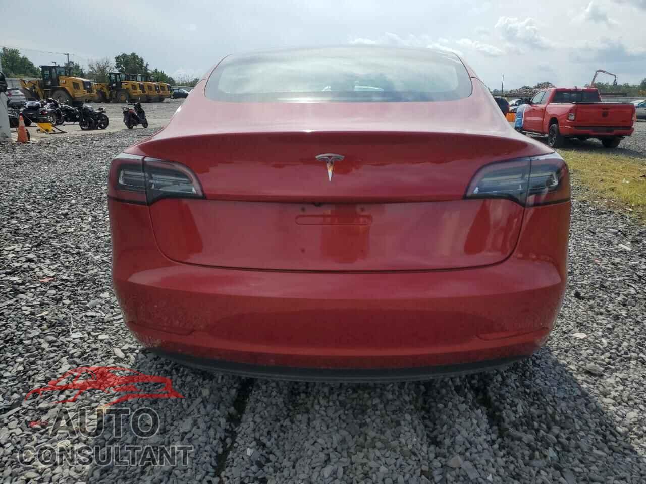 TESLA MODEL 3 2018 - 5YJ3E1EA6JF153832