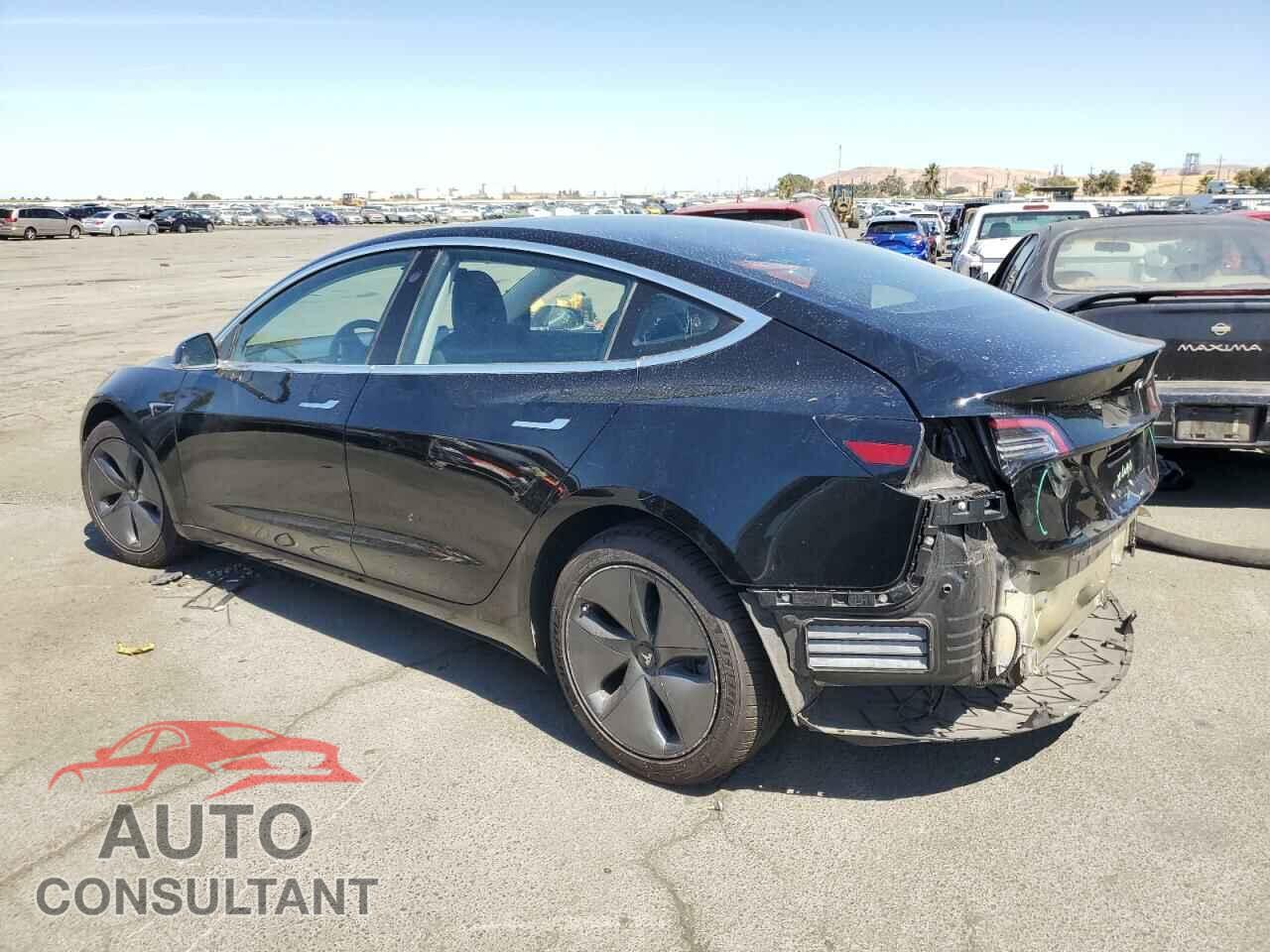 TESLA MODEL 3 2018 - 5YJ3E1EA0JF056710