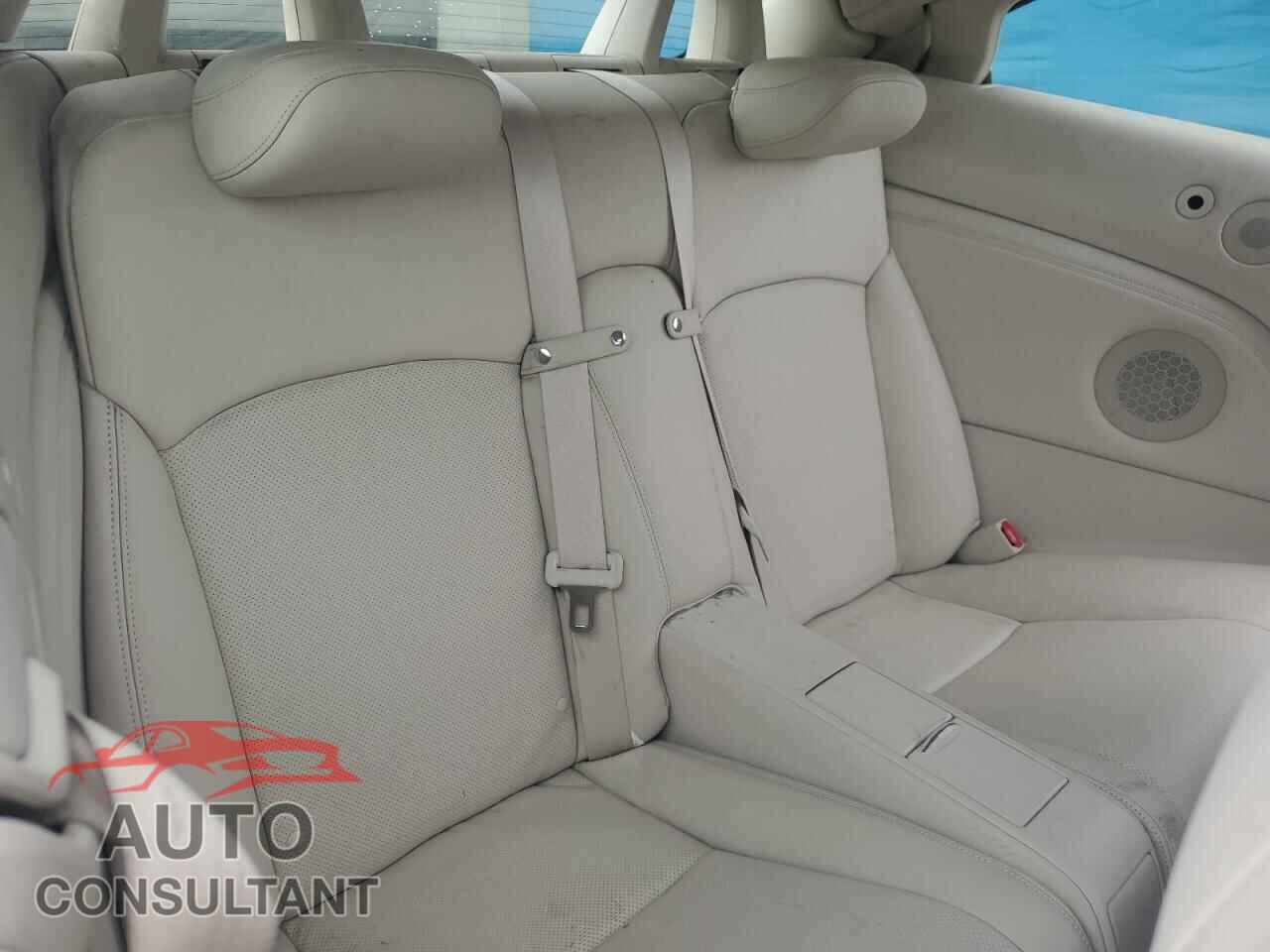LEXUS IS 2010 - JTHFF2C25A2509202
