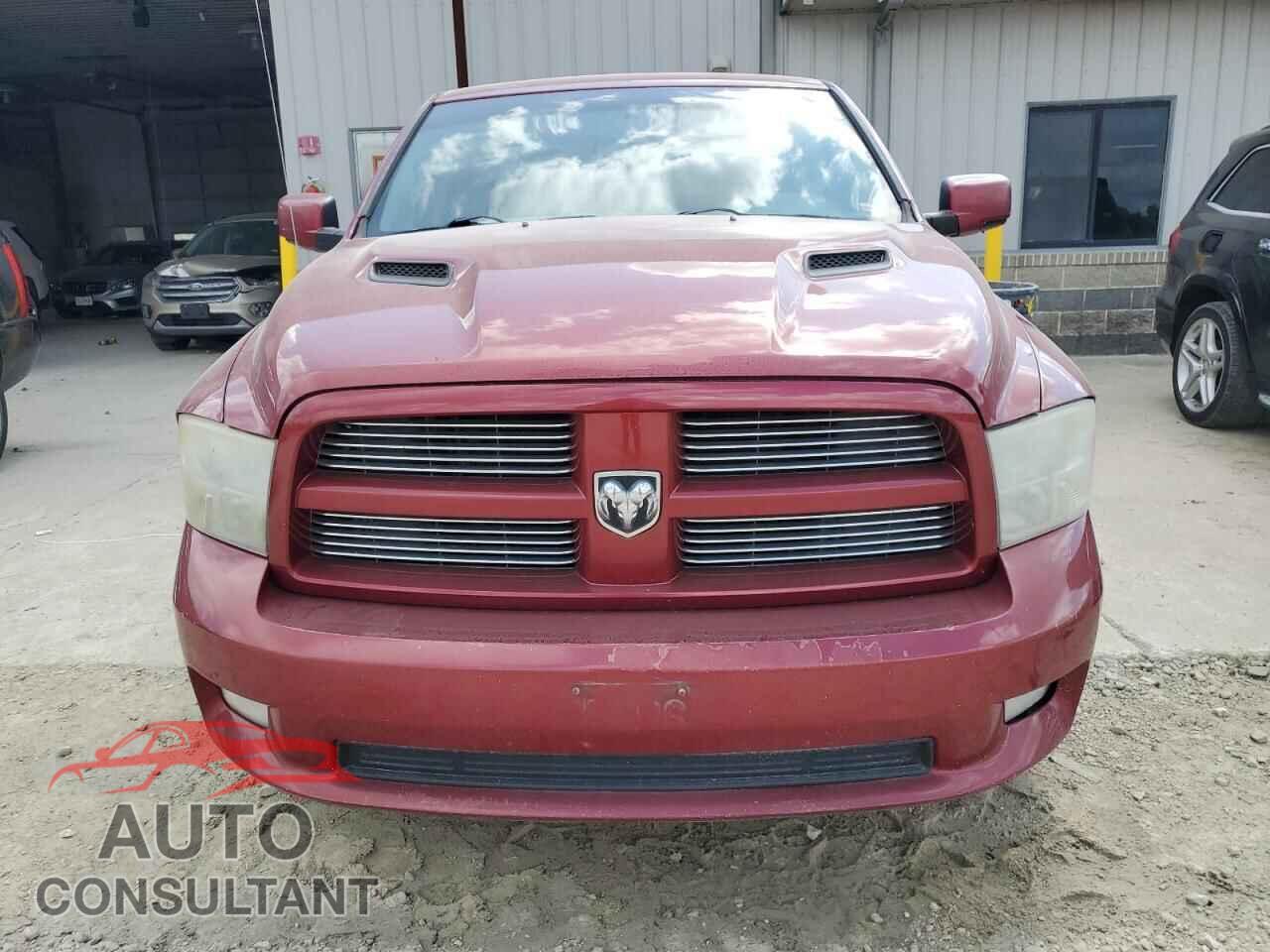 DODGE RAM 1500 2012 - 1C6RD7MT9CS152772