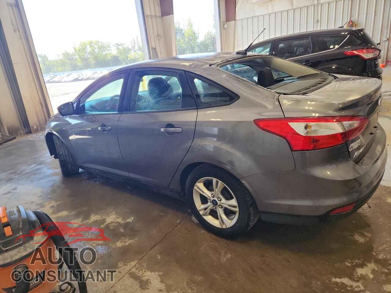 FORD FOCUS 2014 - 1FADP3F27EL432152