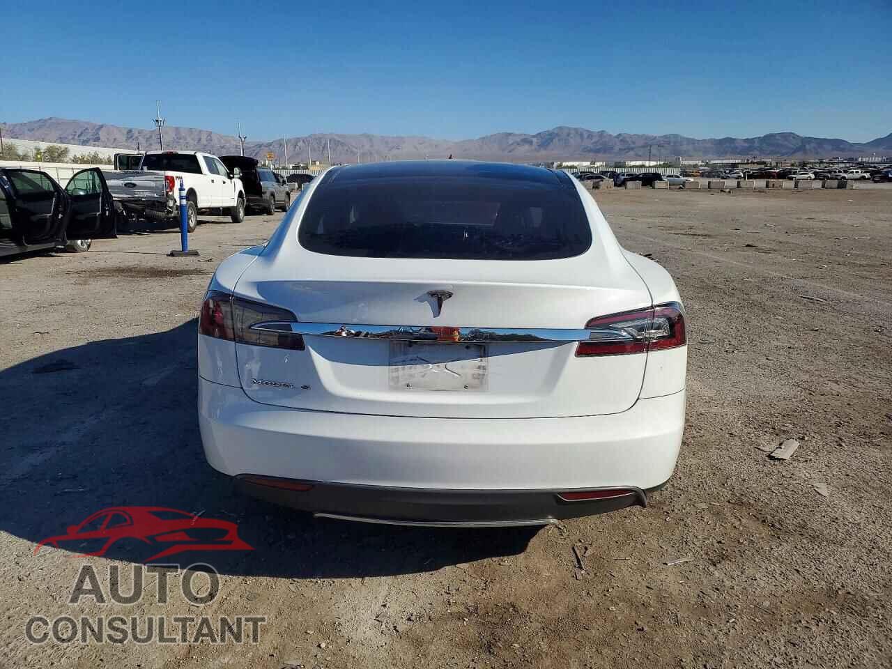 TESLA MODEL S 2013 - 5YJSA1CN3DFP04123