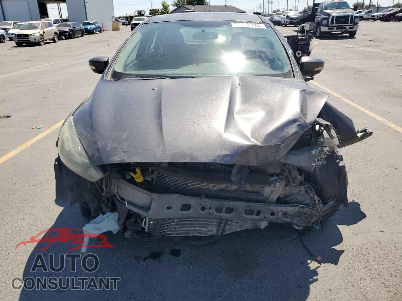 FORD FOCUS 2015 - 1FADP3K23FL319841