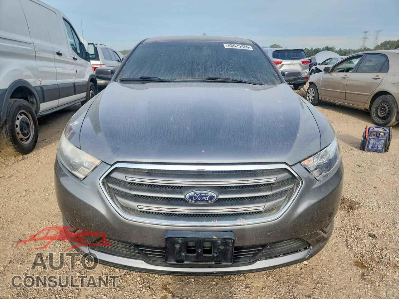 FORD TAURUS 2013 - 1FAHP2E8XDG156185
