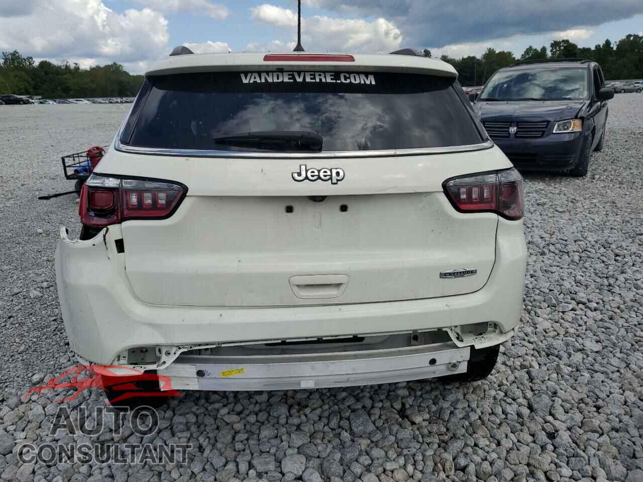 JEEP COMPASS 2018 - 3C4NJCBB4JT368639