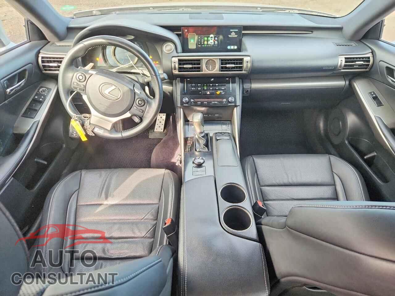 LEXUS IS 2014 - JTHCF1D24E5005143
