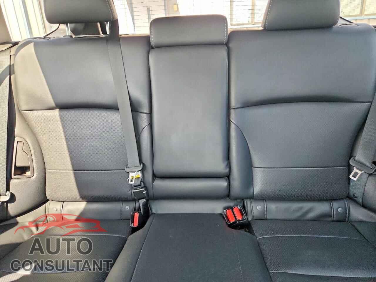 SUBARU OUTBACK 2016 - 4S4BSANC9G3315136
