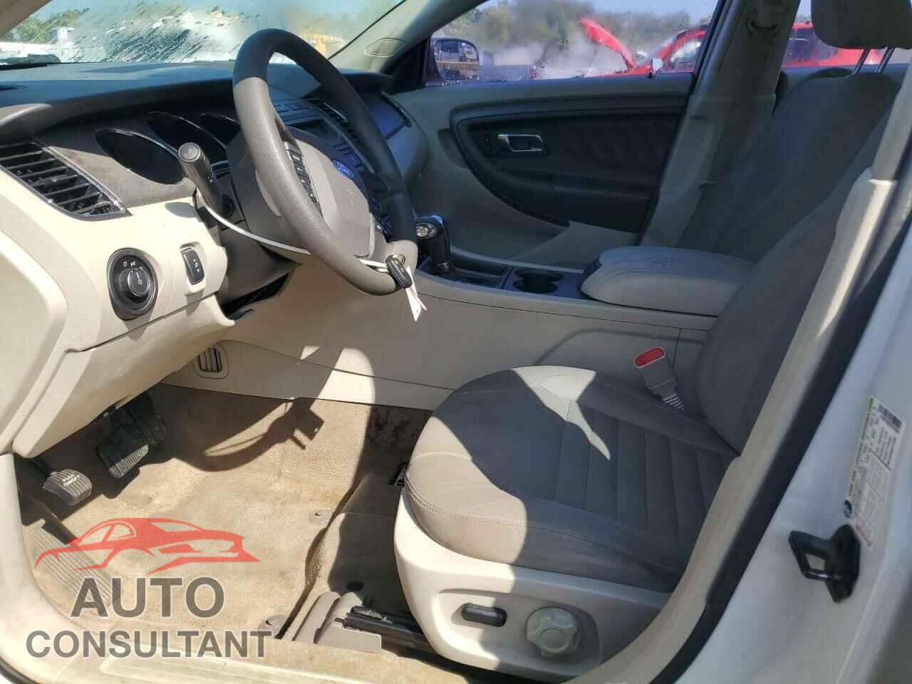 FORD TAURUS 2012 - 1FAHP2DW4CG128512