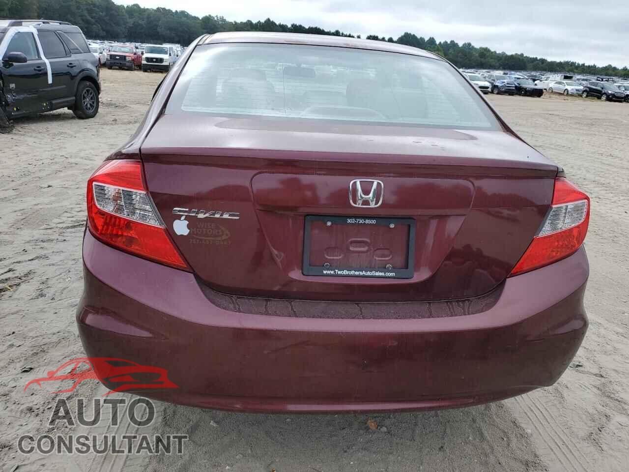 HONDA CIVIC 2012 - 2HGFB2F86CH531962