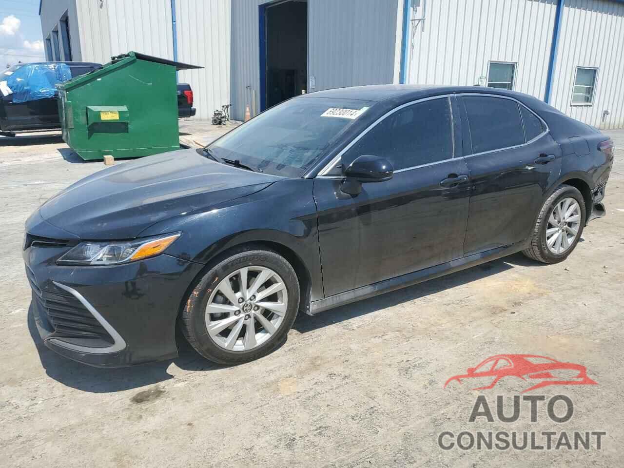 TOYOTA CAMRY 2021 - 4T1C11AK3MU430065