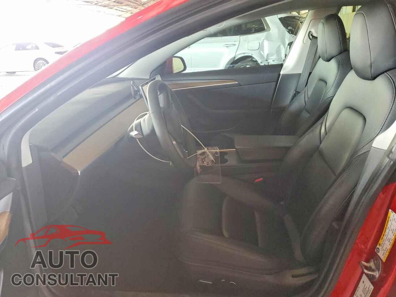 TESLA MODEL 3 2021 - 5YJ3E1EA5MF054066