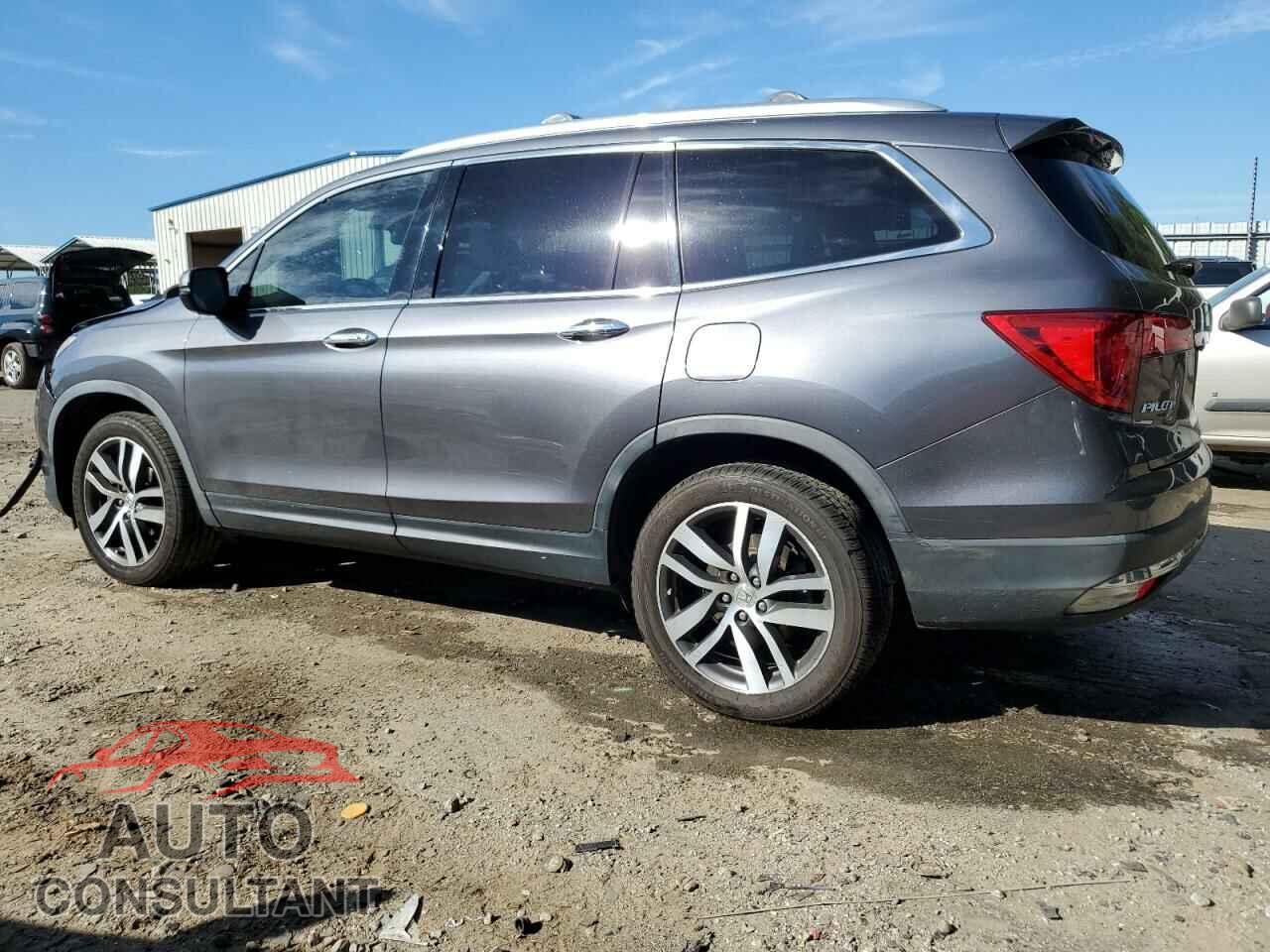 HONDA PILOT 2017 - 5FNYF6H02HB100848