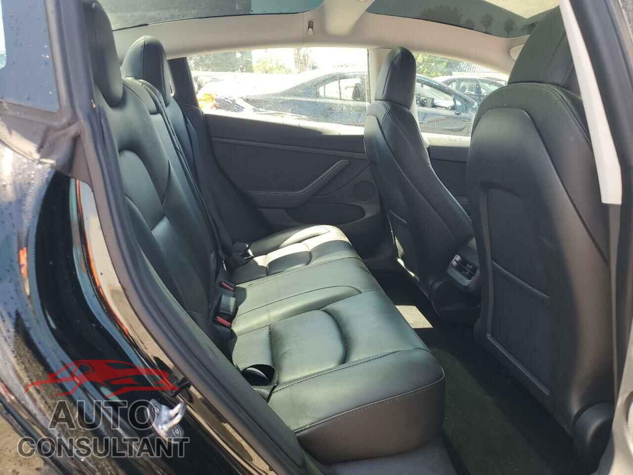 TESLA MODEL 3 2023 - 5YJ3E1EA5PF457405