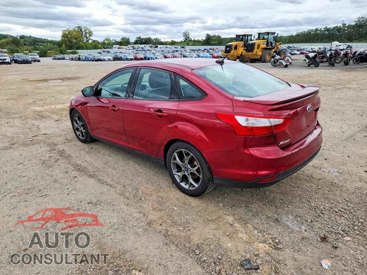FORD FOCUS 2014 - 1FADP3F21EL395910