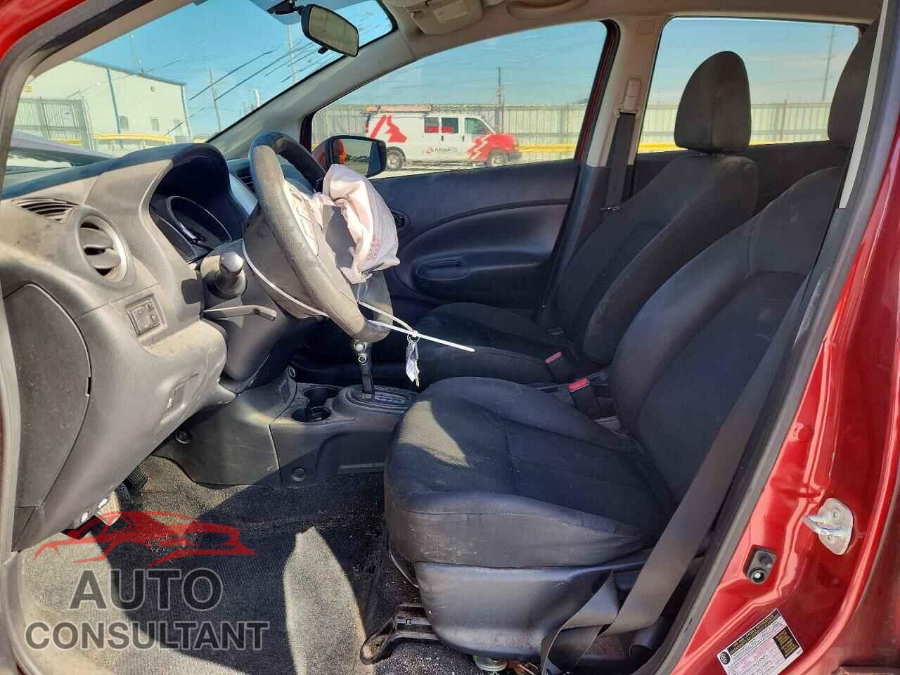 NISSAN VERSA 2017 - 3N1CE2CP3HL366698
