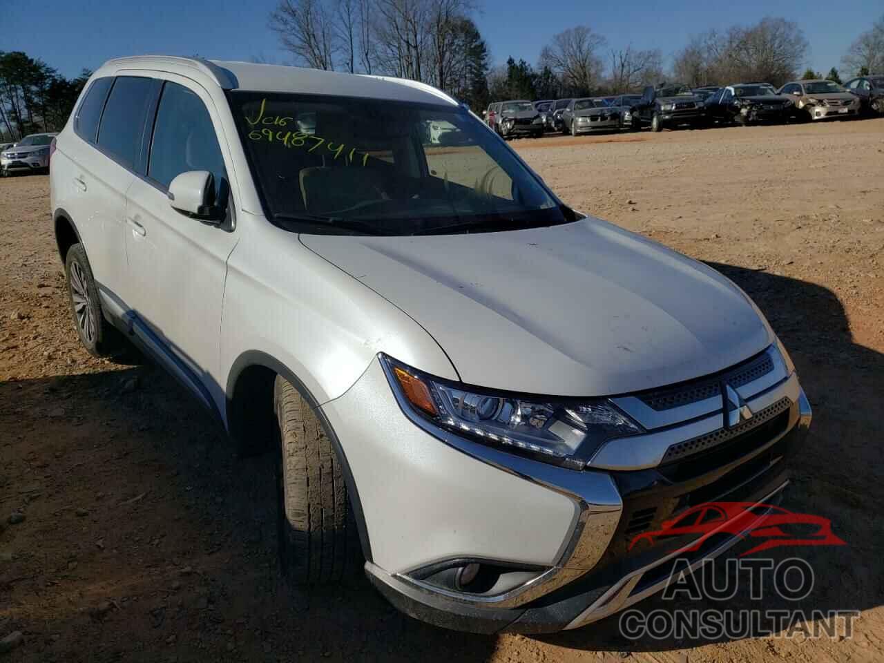 MITSUBISHI OUTLANDER 2019 - JA4AD3A3XKZ005895