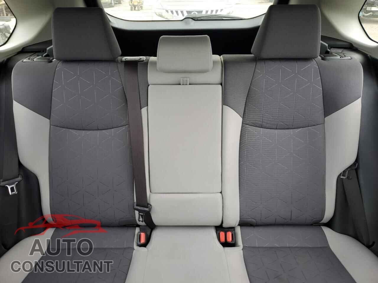 TOYOTA RAV4 2019 - JTMP1RFV2KD036383