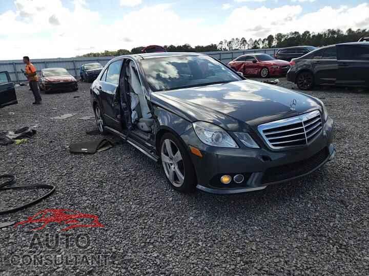 MERCEDES-BENZ E-CLASS 2010 - WDDHF5GB3AA207988