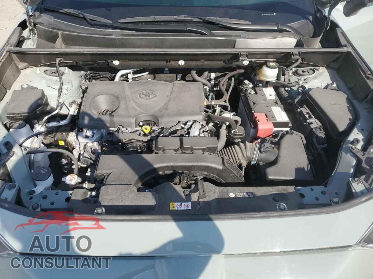 TOYOTA RAV4 2021 - JTMP1RFV3MD073087