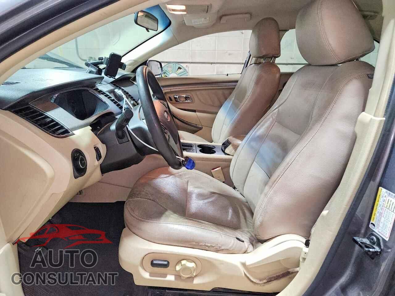 FORD TAURUS 2013 - 1FAHP2D82DG137714