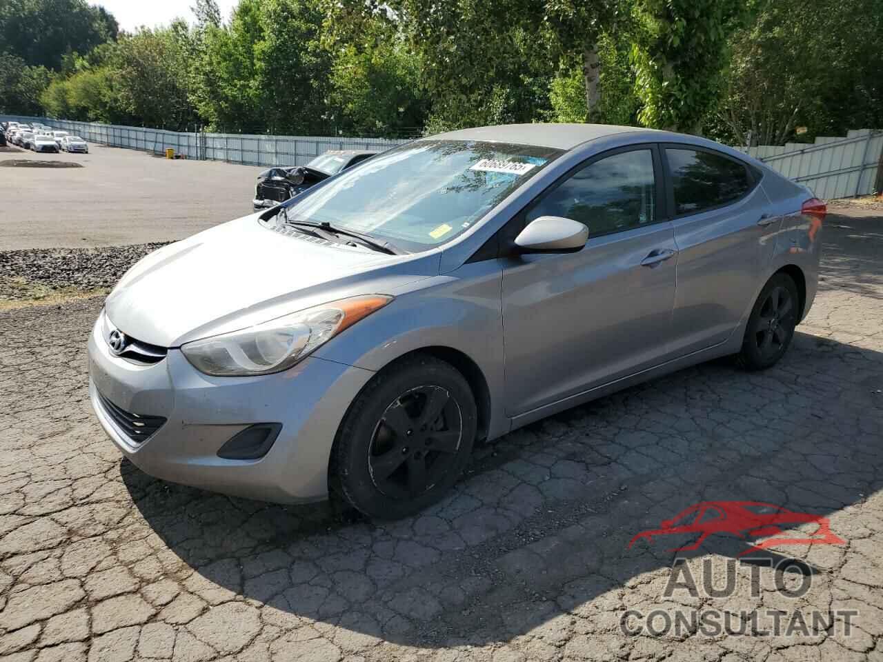 HYUNDAI ELANTRA 2011 - KMHDH4AE7BU156118