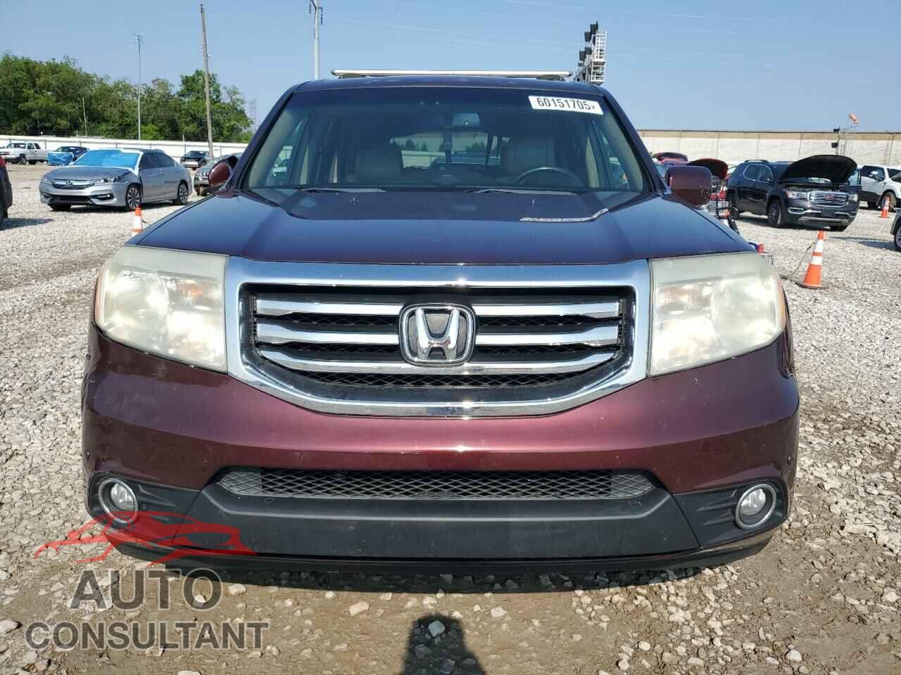 HONDA PILOT 2012 - 5FNYF4H99CB080237