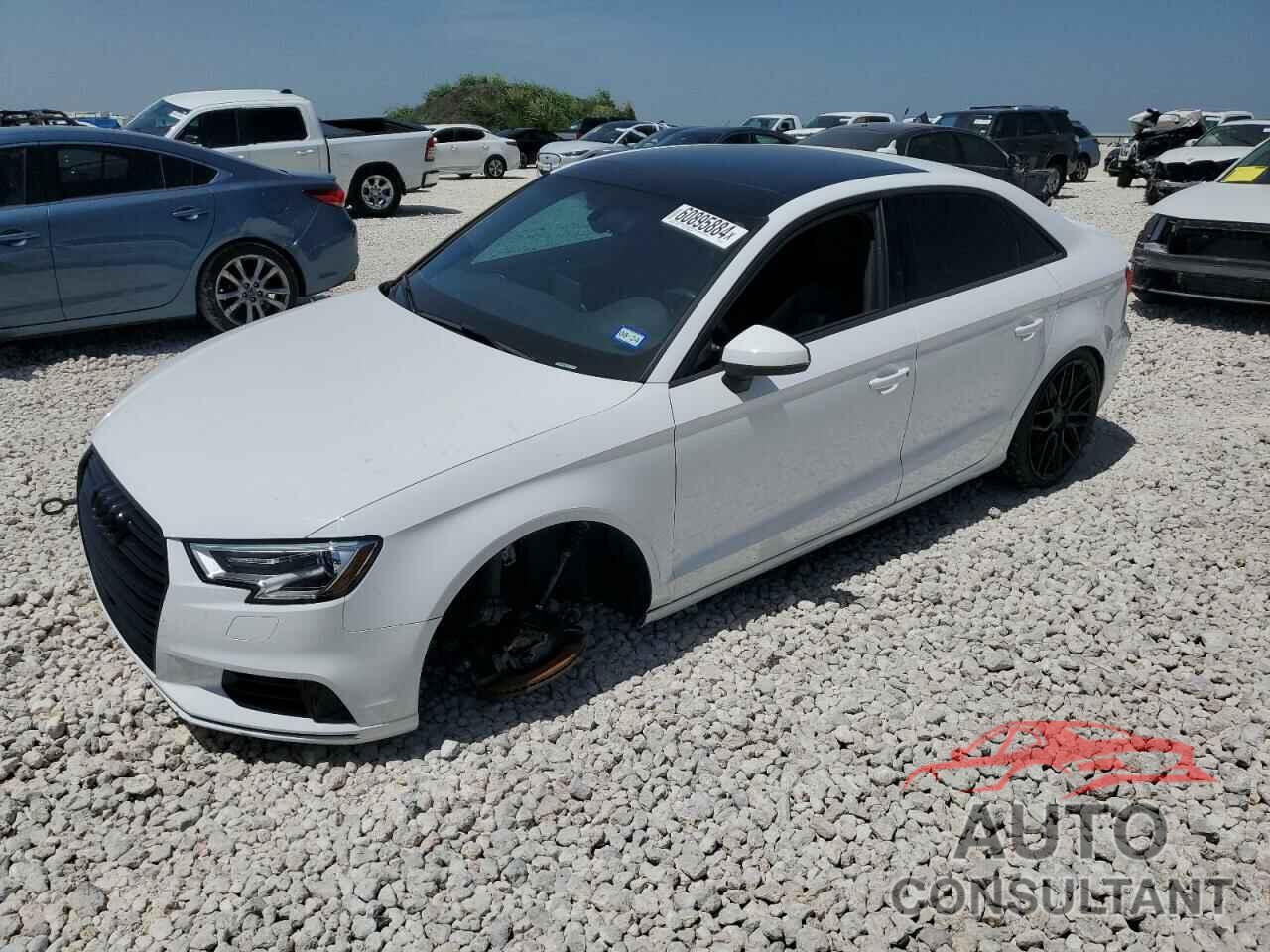 AUDI A3 2017 - WAUAUGFF6H1081005