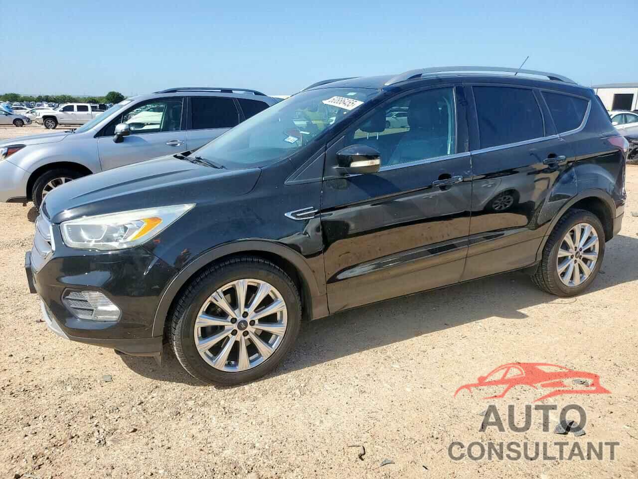 FORD ESCAPE 2017 - 1FMCU0J93HUA26347
