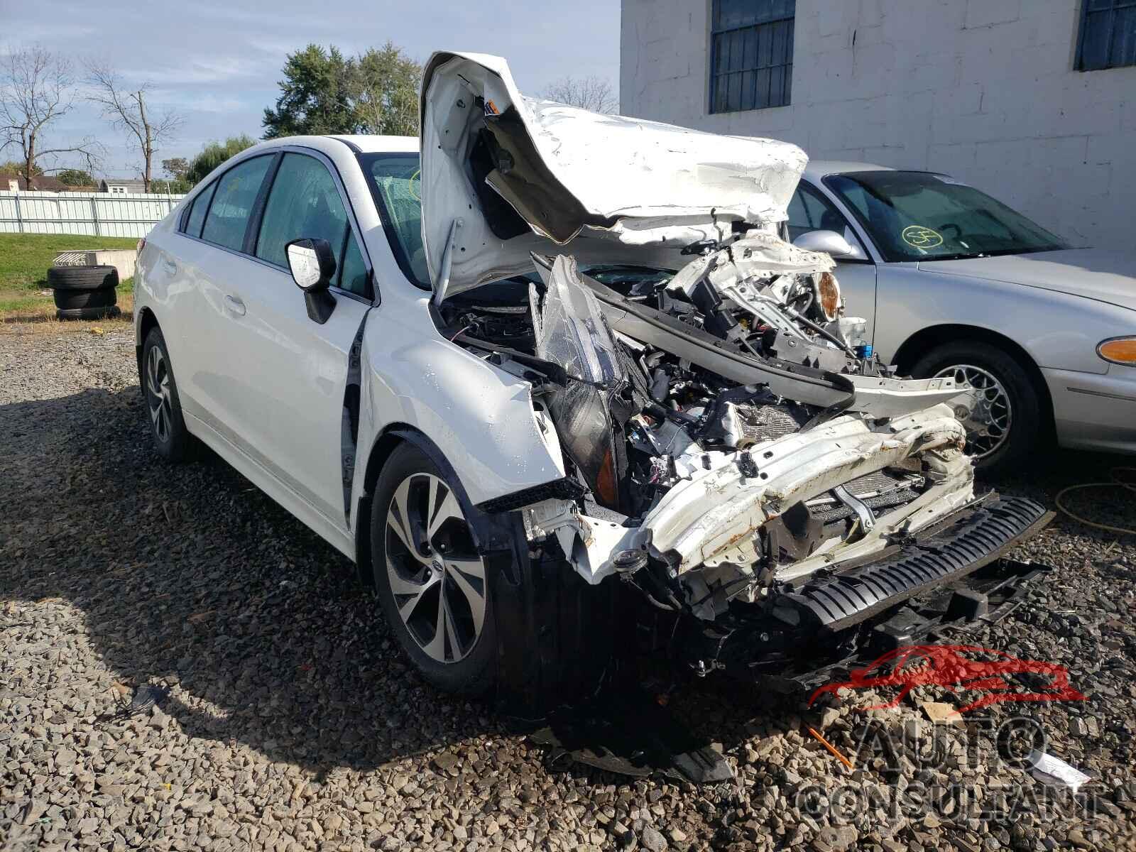 SUBARU LEGACY 2018 - 4S3BNAB69J3015923