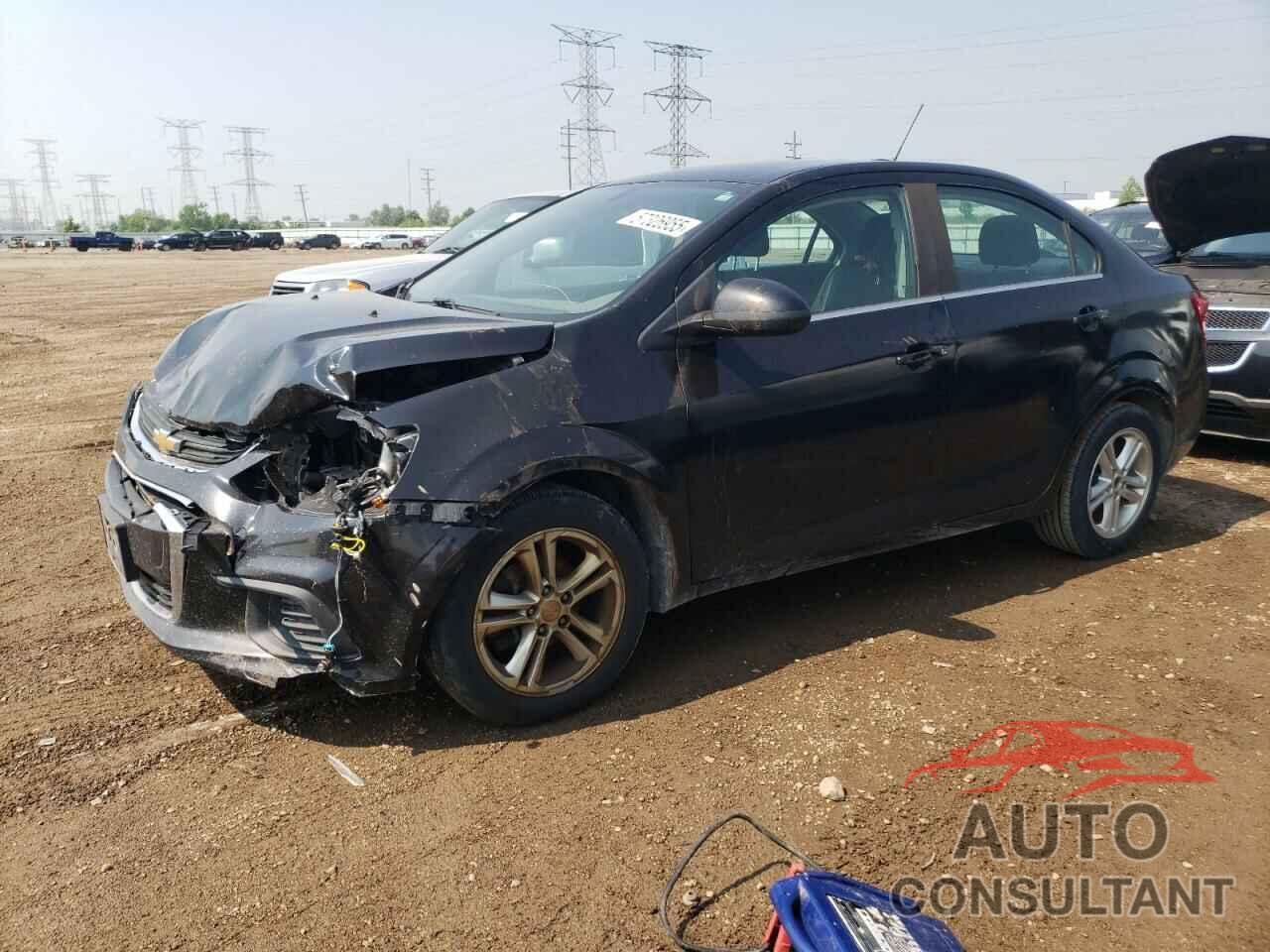 CHEVROLET SONIC 2018 - 1G1JD5SH6J4118789