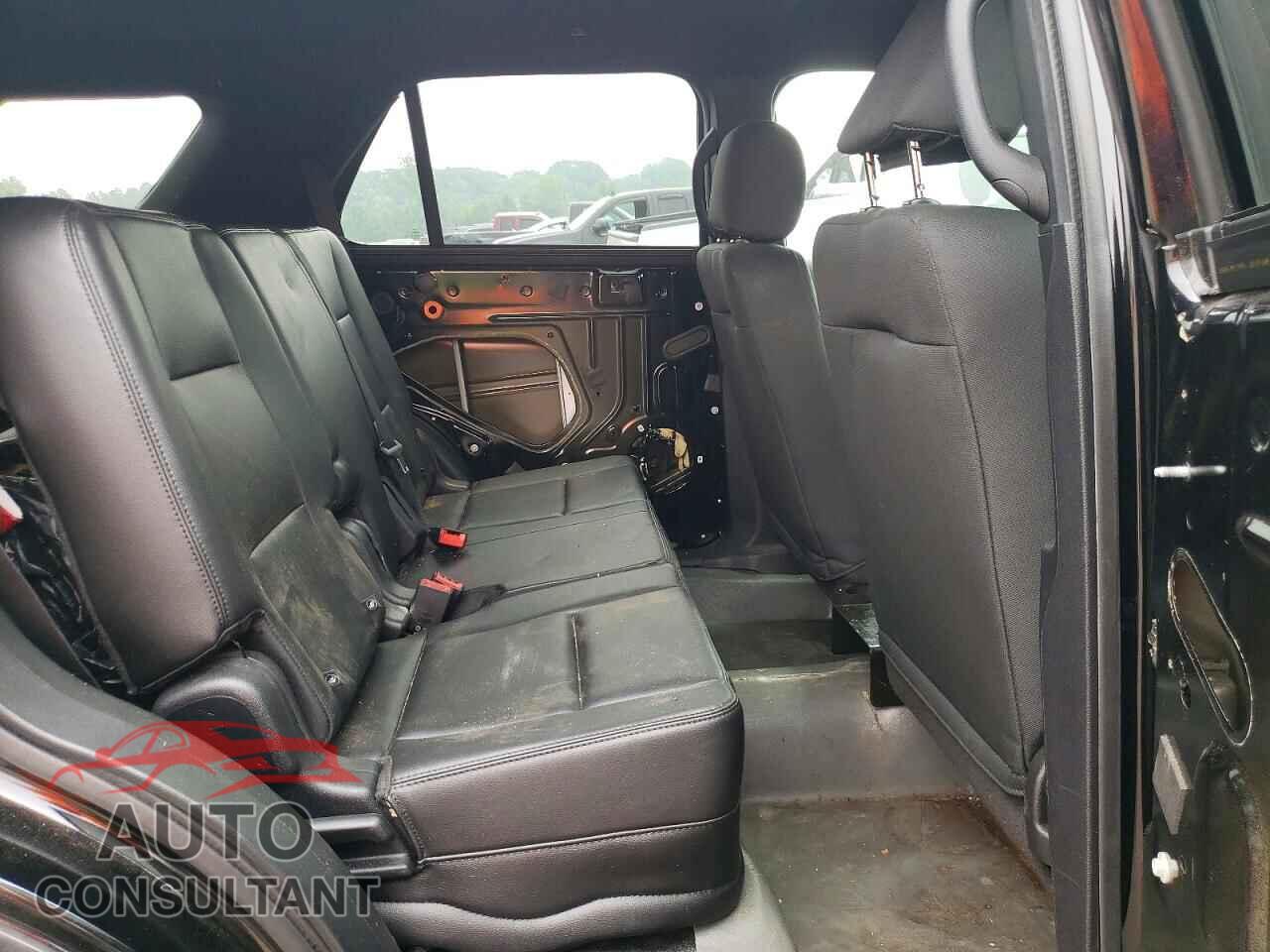 FORD EXPLORER 2018 - 1FM5K8ATXJGB34106