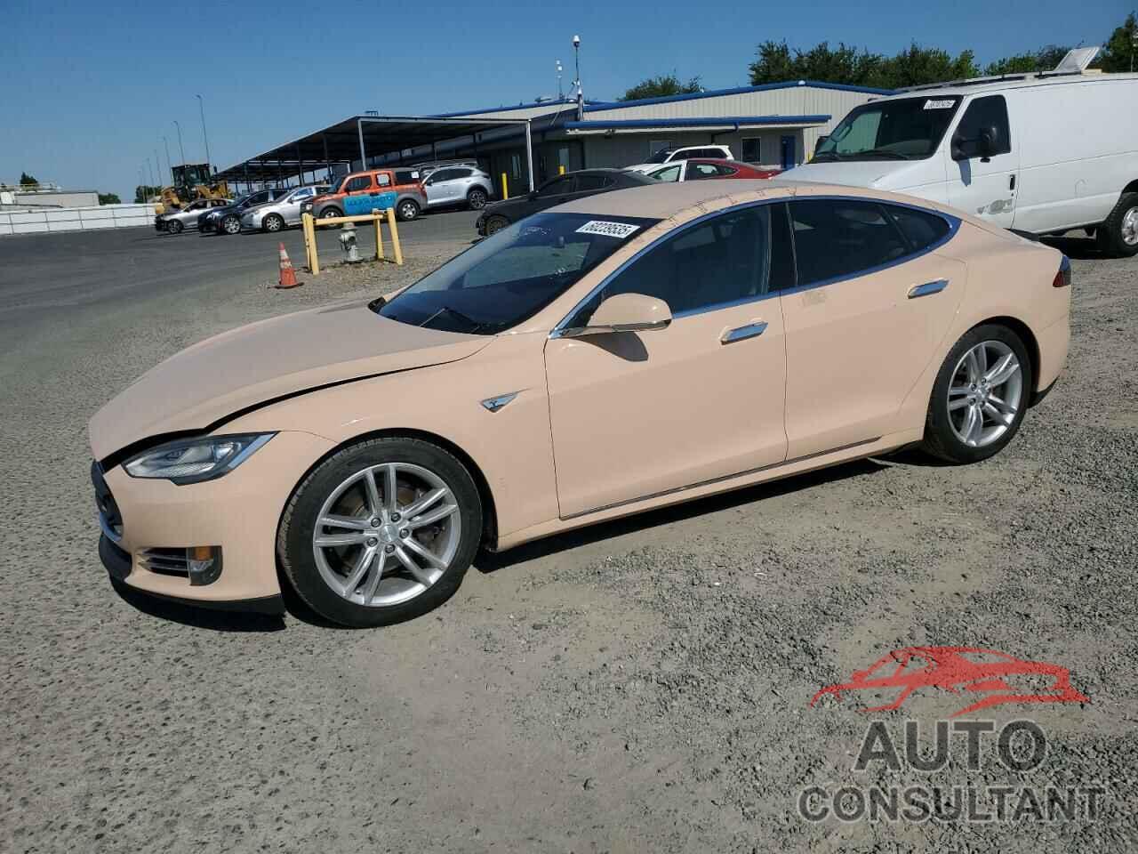 TESLA MODEL S 2013 - 5YJSA1CN6DFP03404
