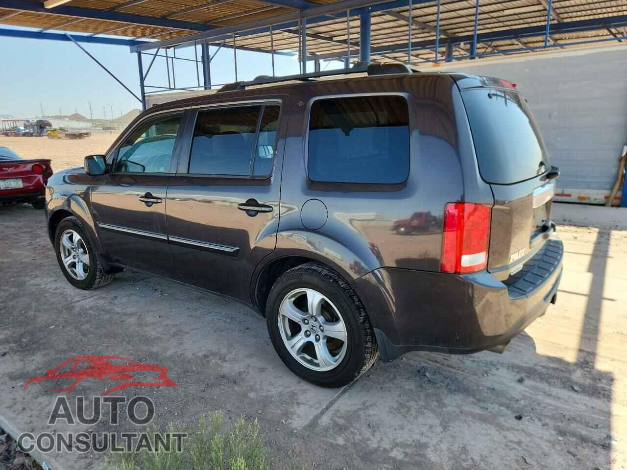 HONDA PILOT 2012 - 5FNYF4H67CB010077