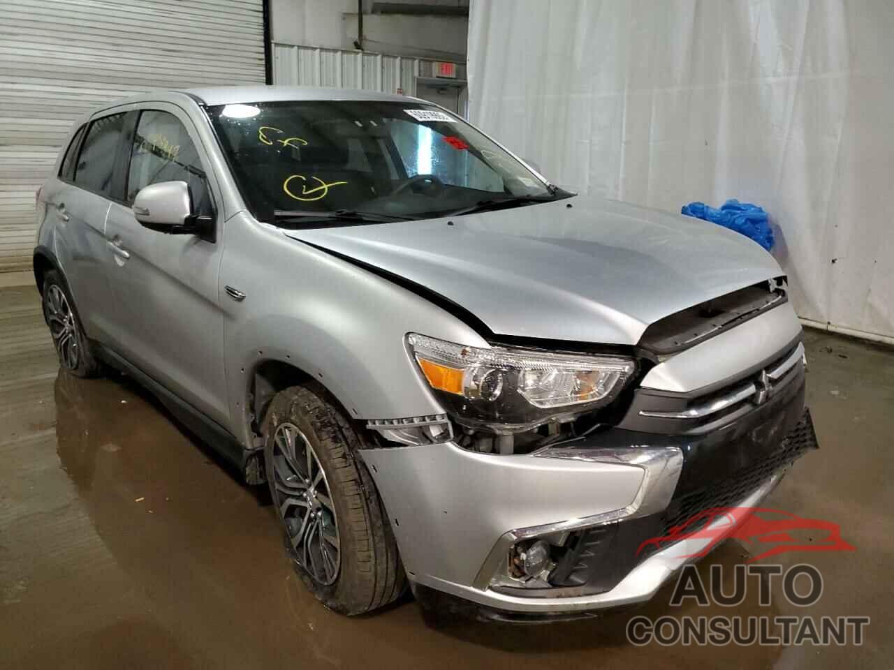 MITSUBISHI OUTLANDER 2018 - JA4AR3AU2JU021028