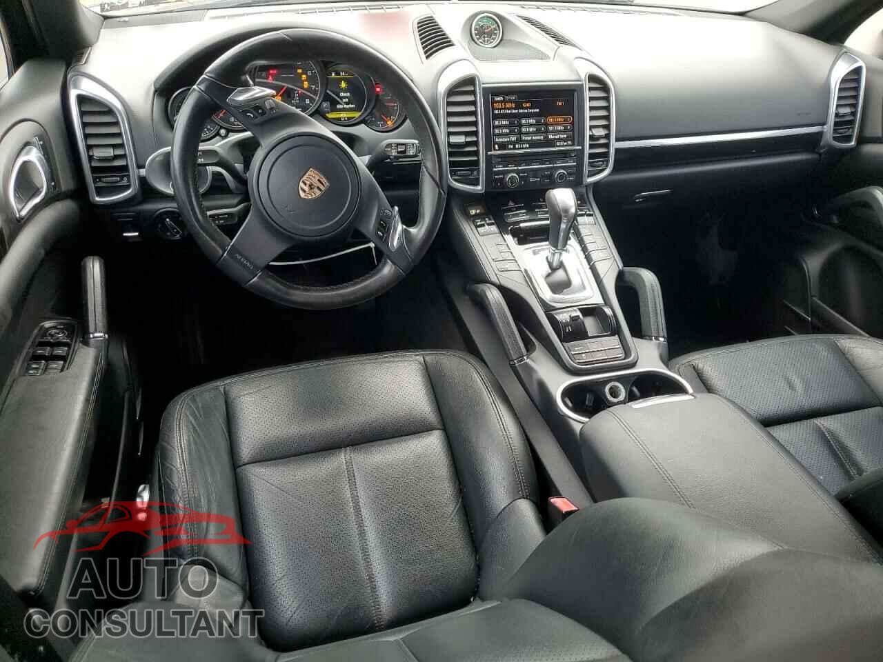 PORSCHE CAYENNE 2012 - WP1AA2A21CLA11779