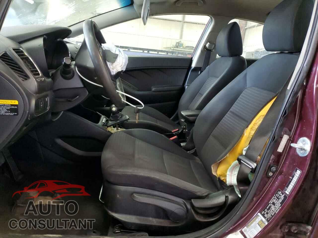 KIA FORTE 2017 - 3KPFL4A71HE007305
