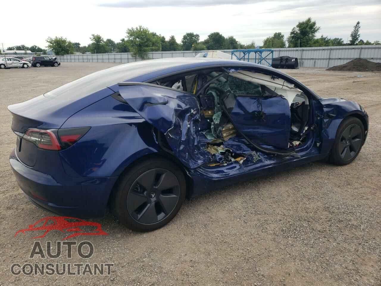 TESLA MODEL 3 2023 - LRW3E1FA3PC899849
